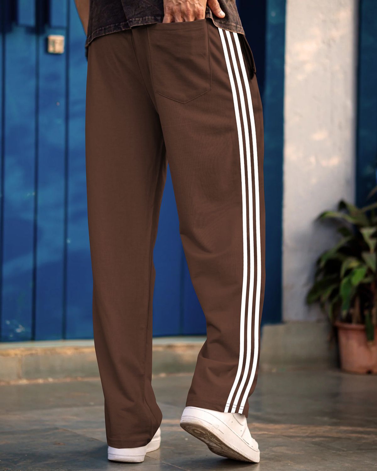 FINGERCROS Premium Men’s Three-Stripe Athletic Lounge Trousers