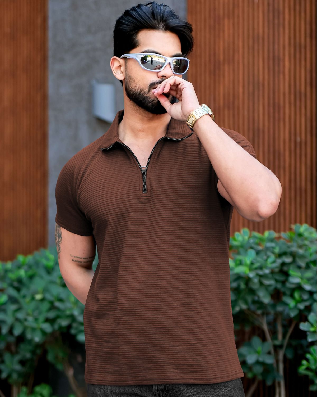FINGERCROS Men’s Premium Horizontal-Ribbed Quarter-Zip Polo