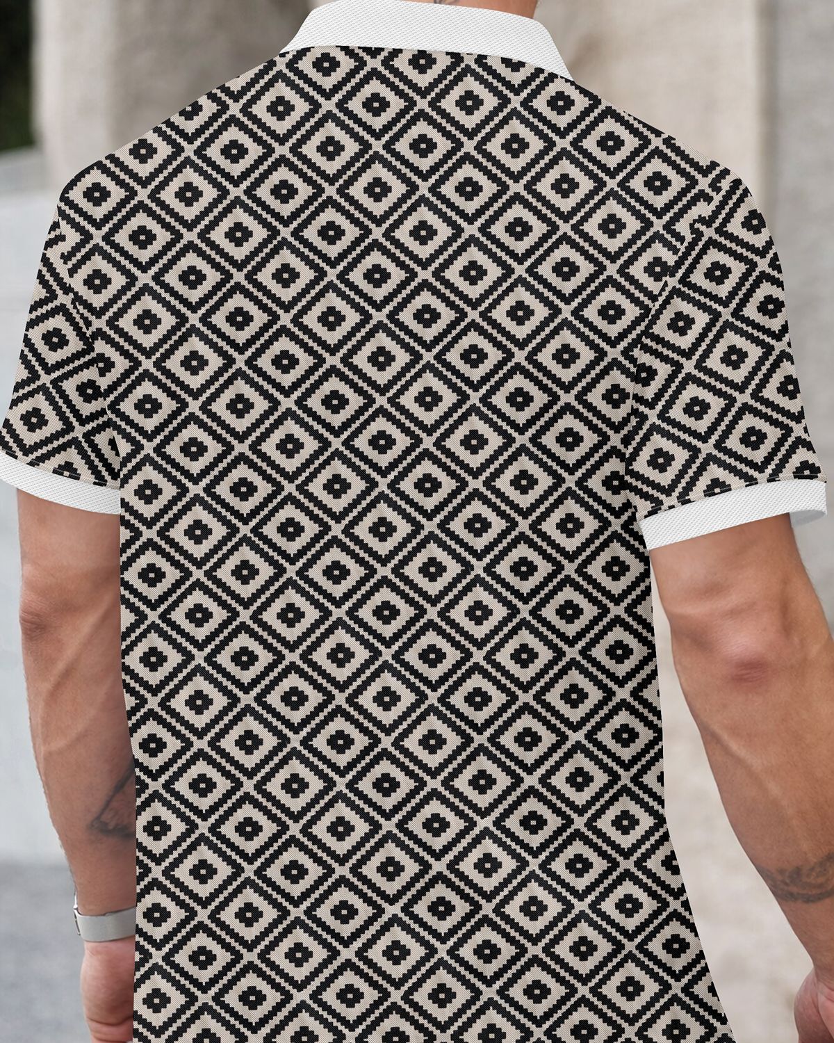 Men’s Geometric Diamond Pattern Quarter-Zip Polo T-Shirt