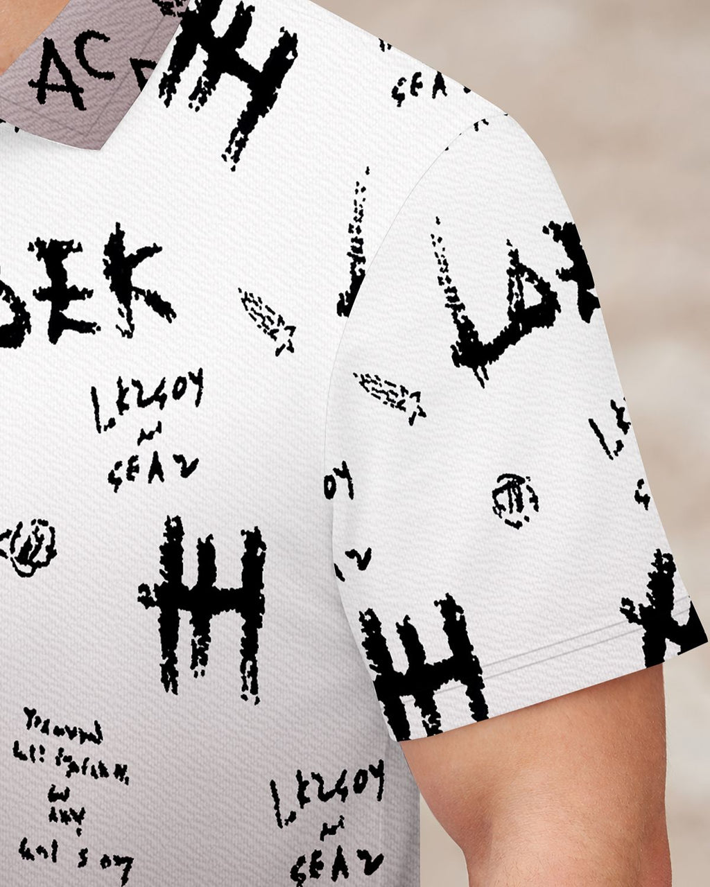 Men’s Graffiti Print Gradient Quarter-Zip Polo T-Shirt