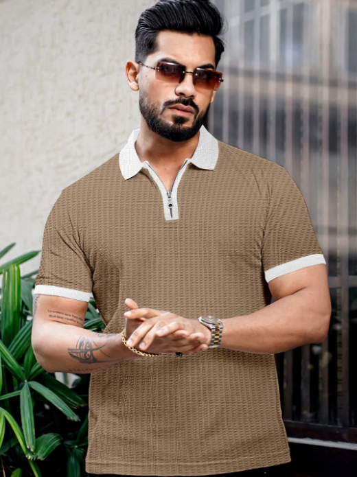 (TESTING) Men Colourblocked Polo Collar T-shirt