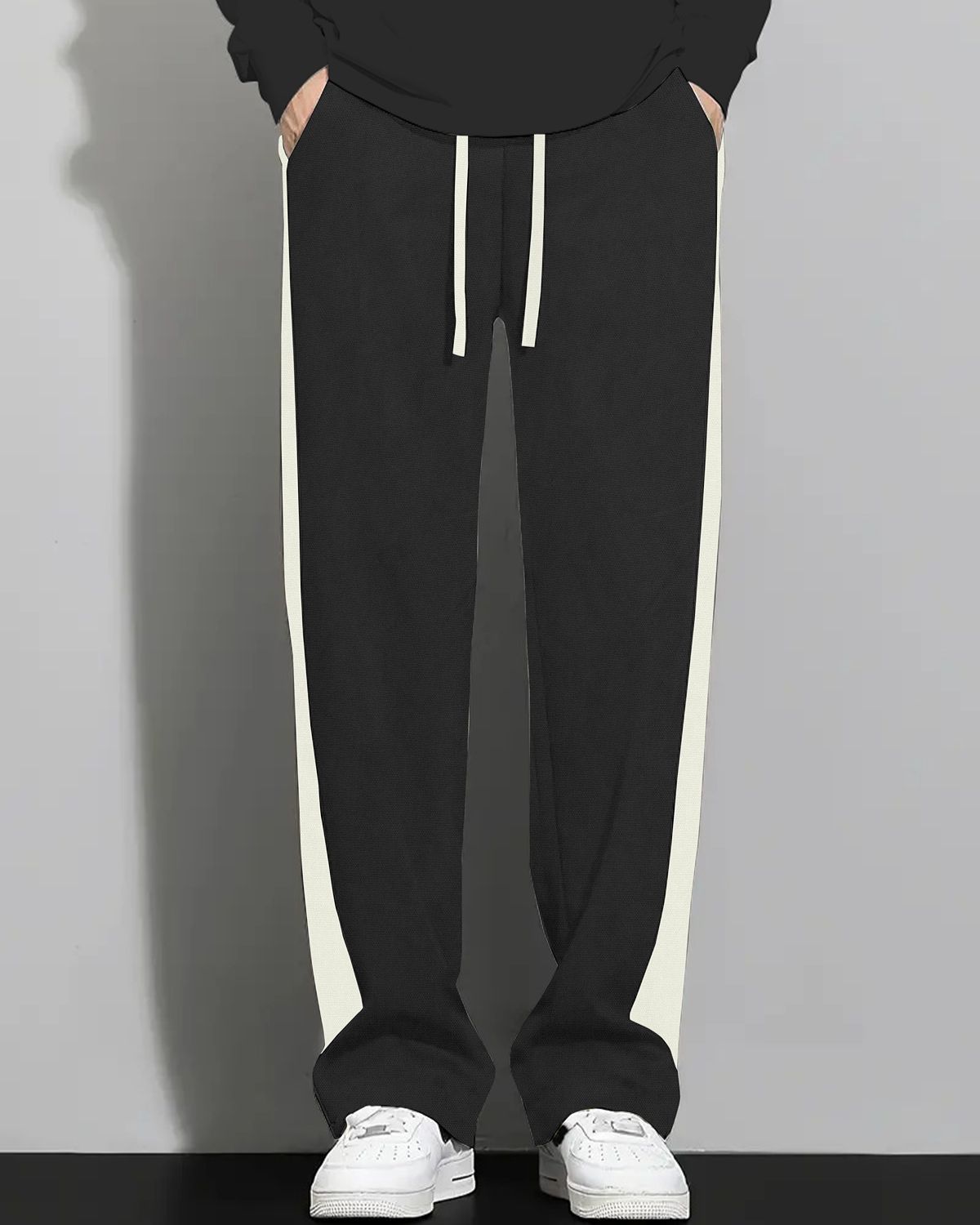 FINGERCROS Men's Premium Relaxed-Fit Side-Striped Drawstring Trousers
