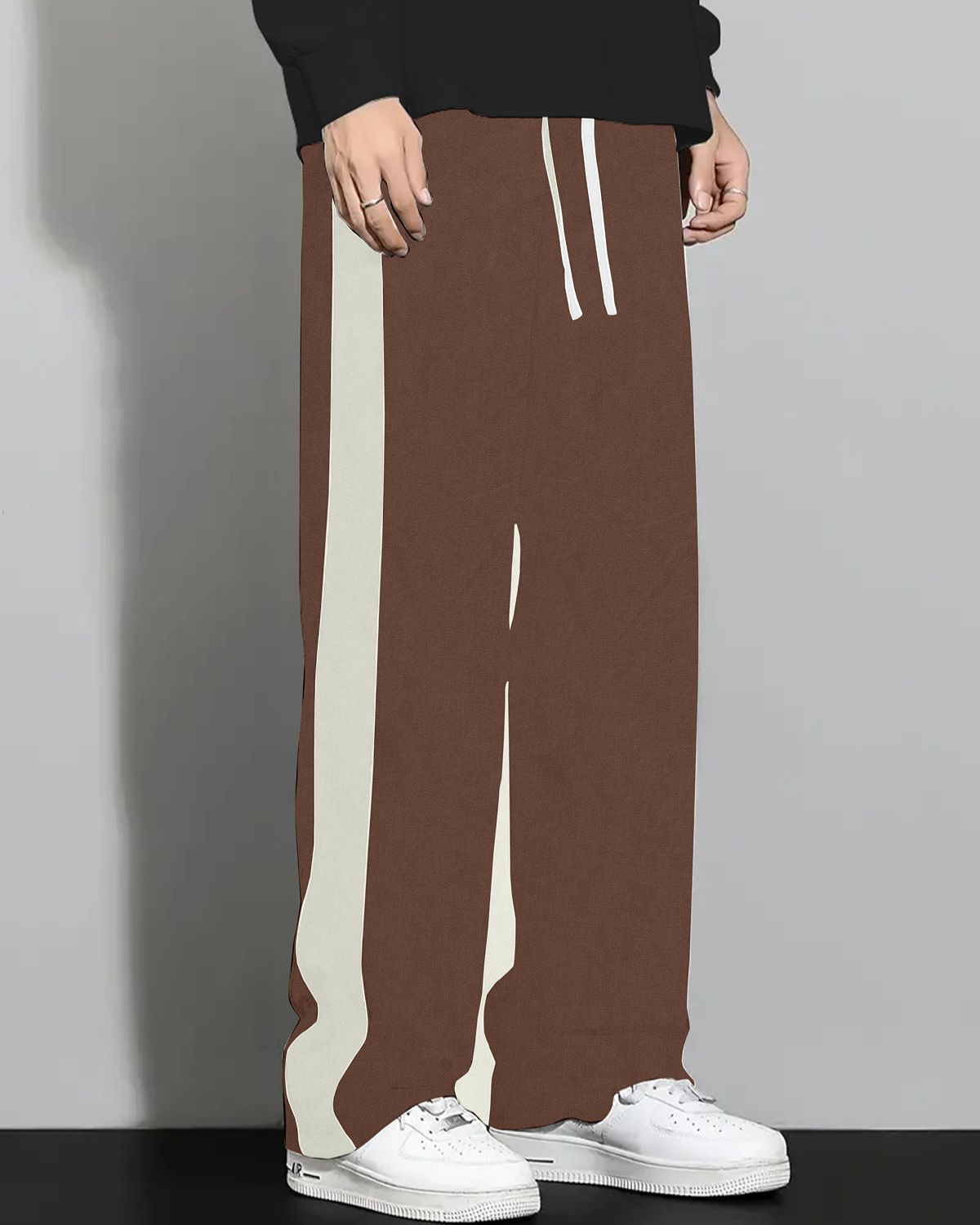 FINGERCROS Men's Premium Relaxed-Fit Side-Striped Drawstring Trousers