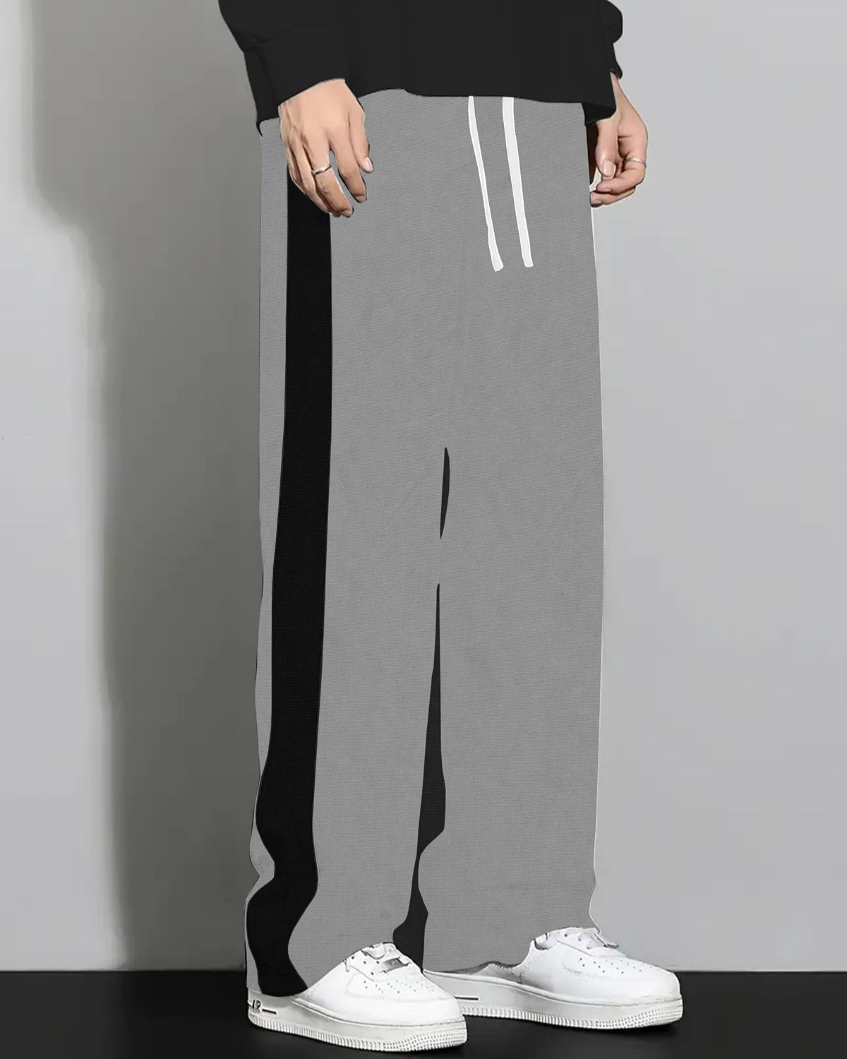 FINGERCROS Men's Premium Relaxed-Fit Side-Striped Drawstring Trousers
