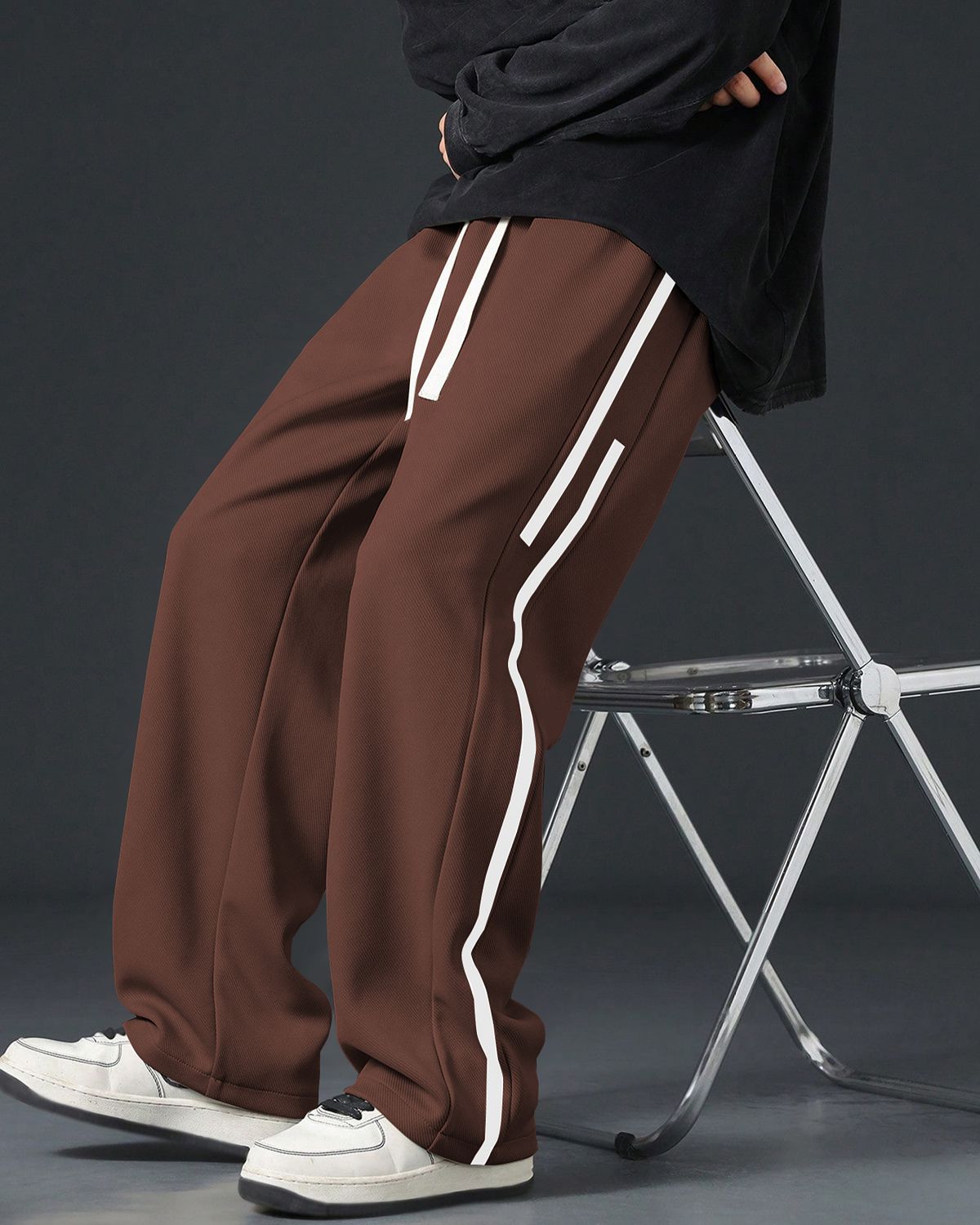 FINGERCROS Men's Premium Street-Style Relaxed-Fit Side-Striped Trousers