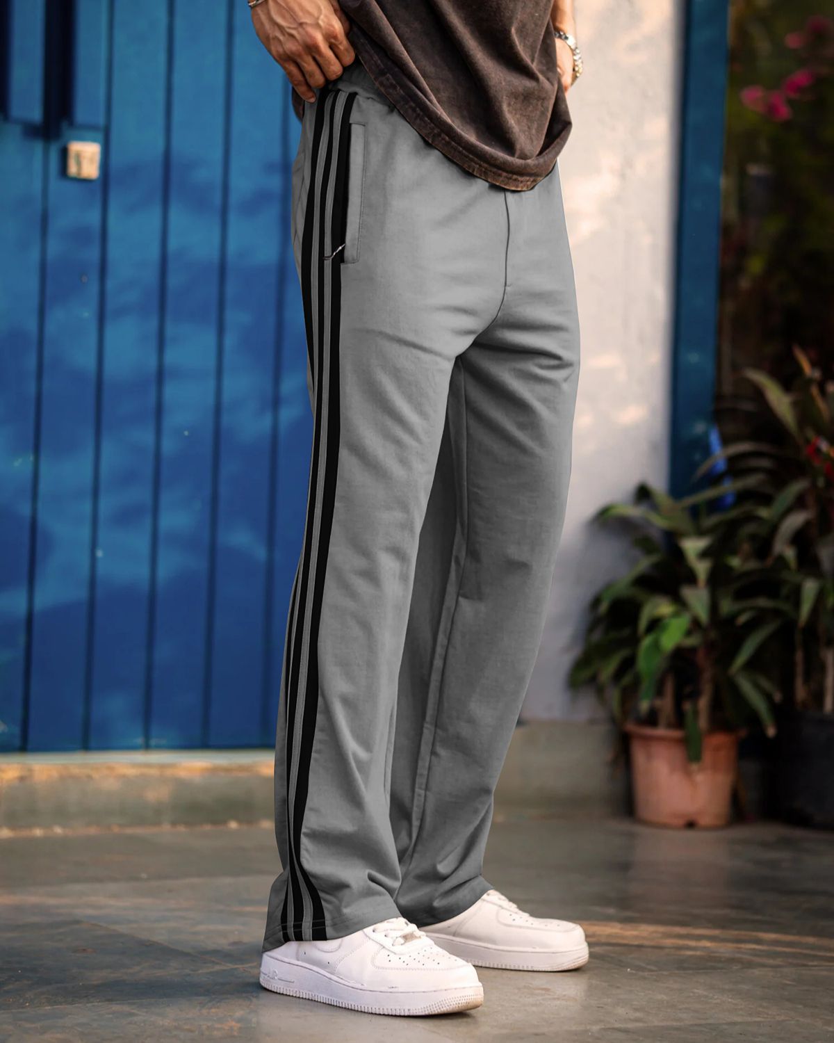 FINGERCROS Premium Men’s Three-Stripe Athletic Lounge Trousers