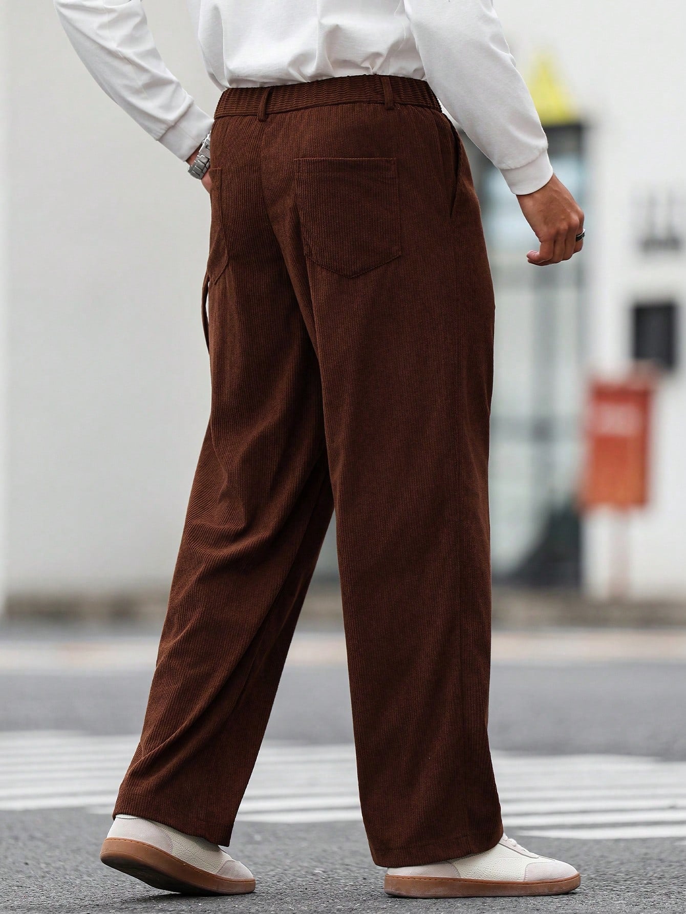 FINGERCROS Premium Men’s Classic Corduroy Trousers