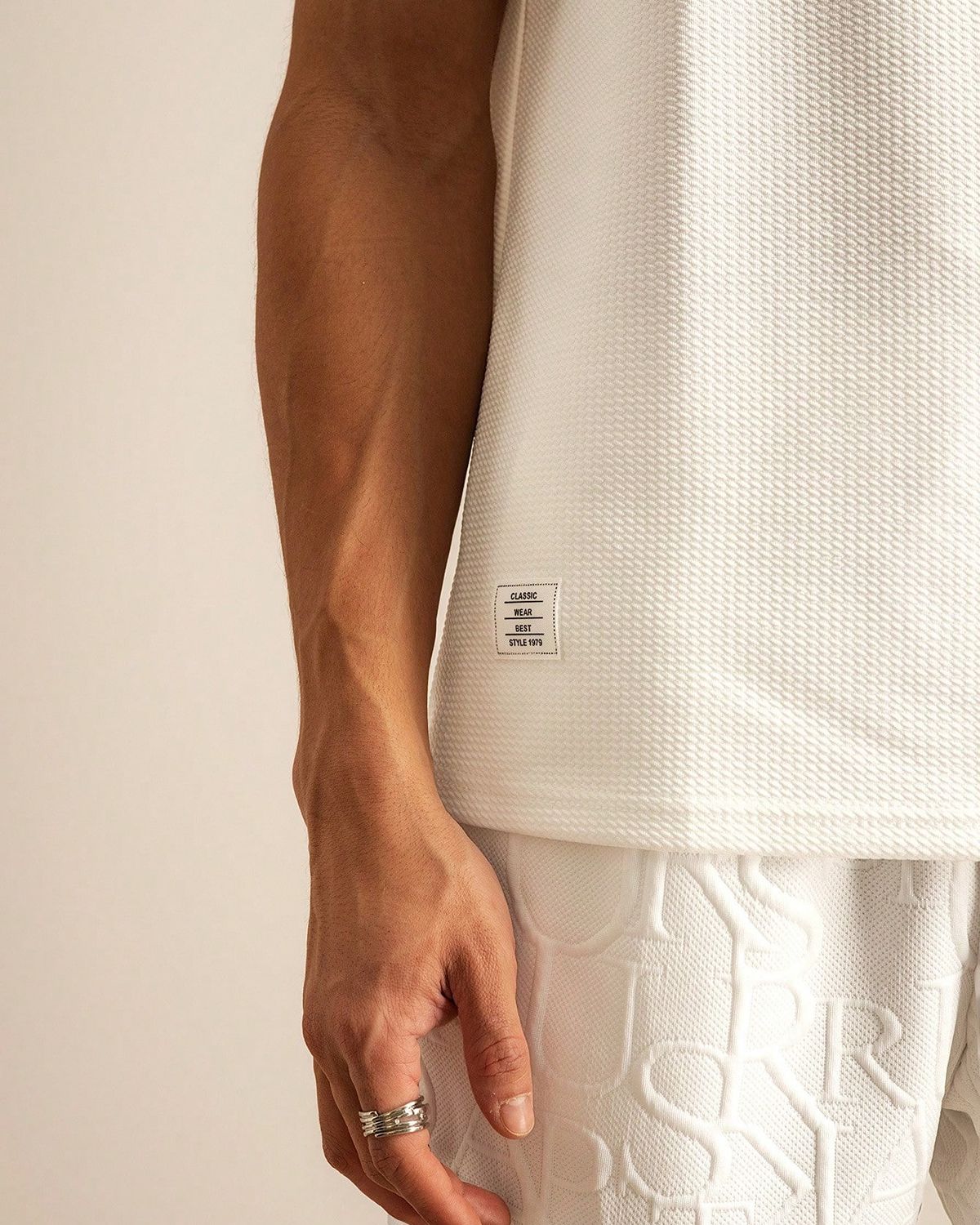 FINGERCROS Men's Textured Waffle Knit Muscle Tank Top